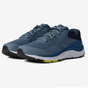 NWT: Men’s New Balance 840v5 running sneaker